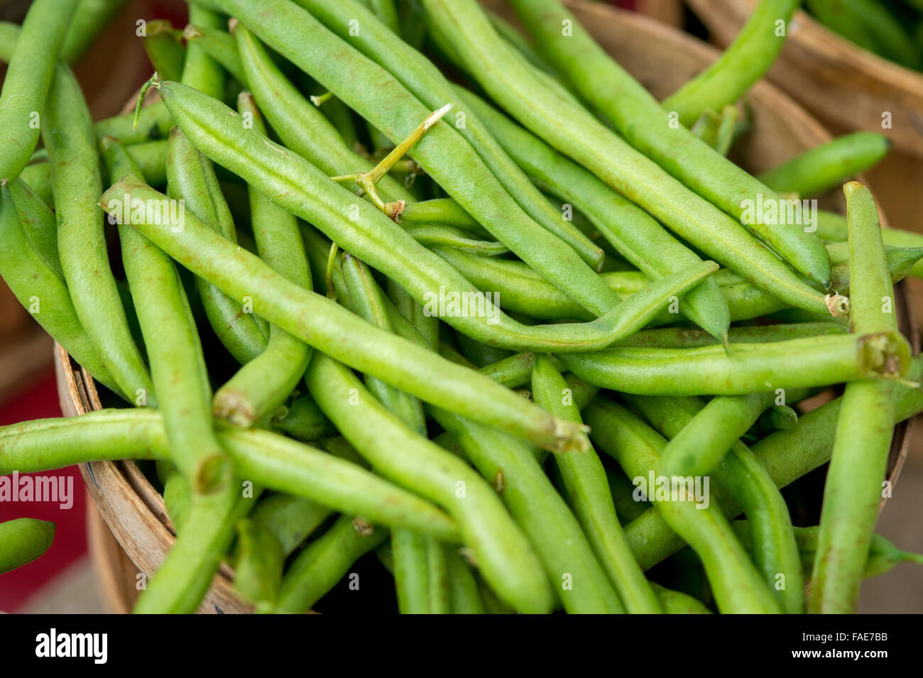 Haricots verts à la vente à un marché de producteurs Banque D'Images