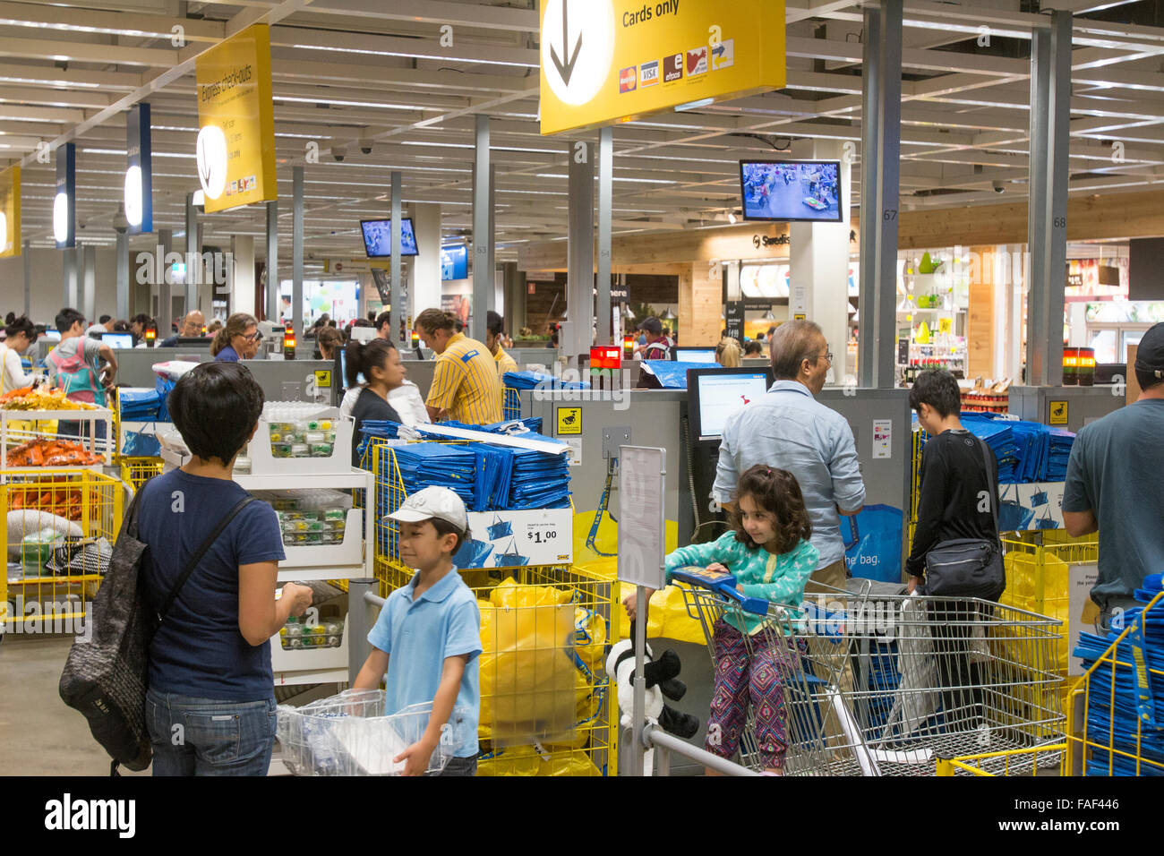 Départ express jusqu'au magasin de meubles IKEA au centre commercial Rhodes à Sydney, Nouvelle-Galles du Sud, Australie Banque D'Images