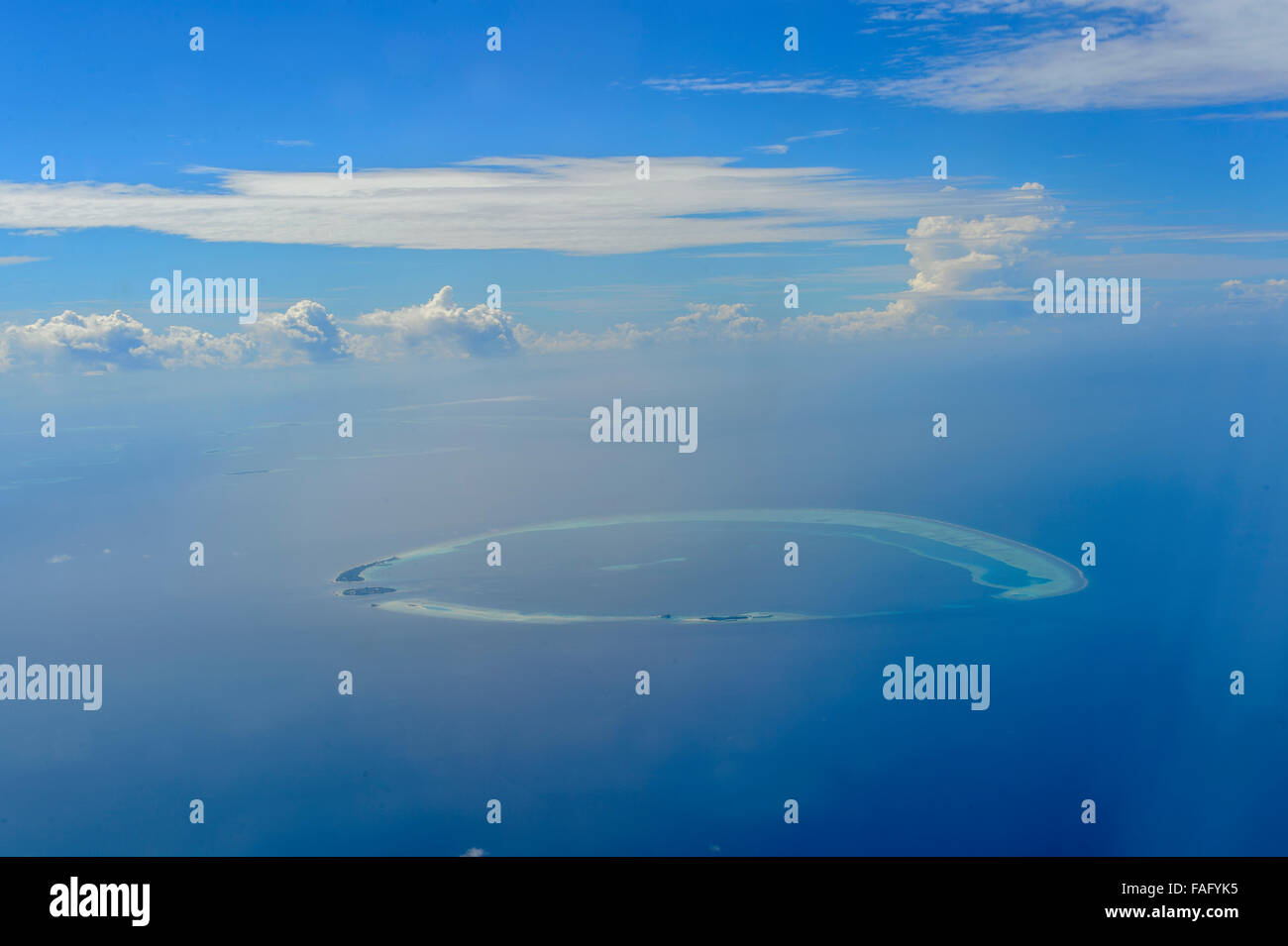Tropical Island, Maldives, océan Indien de l'air Banque D'Images