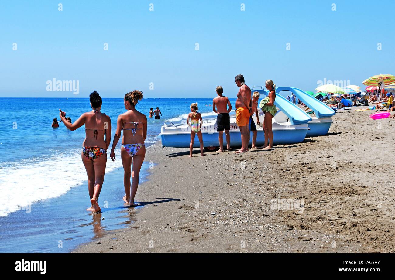 Plage De San Andrés Une Plage Pour Les Plus Petits à Malaga