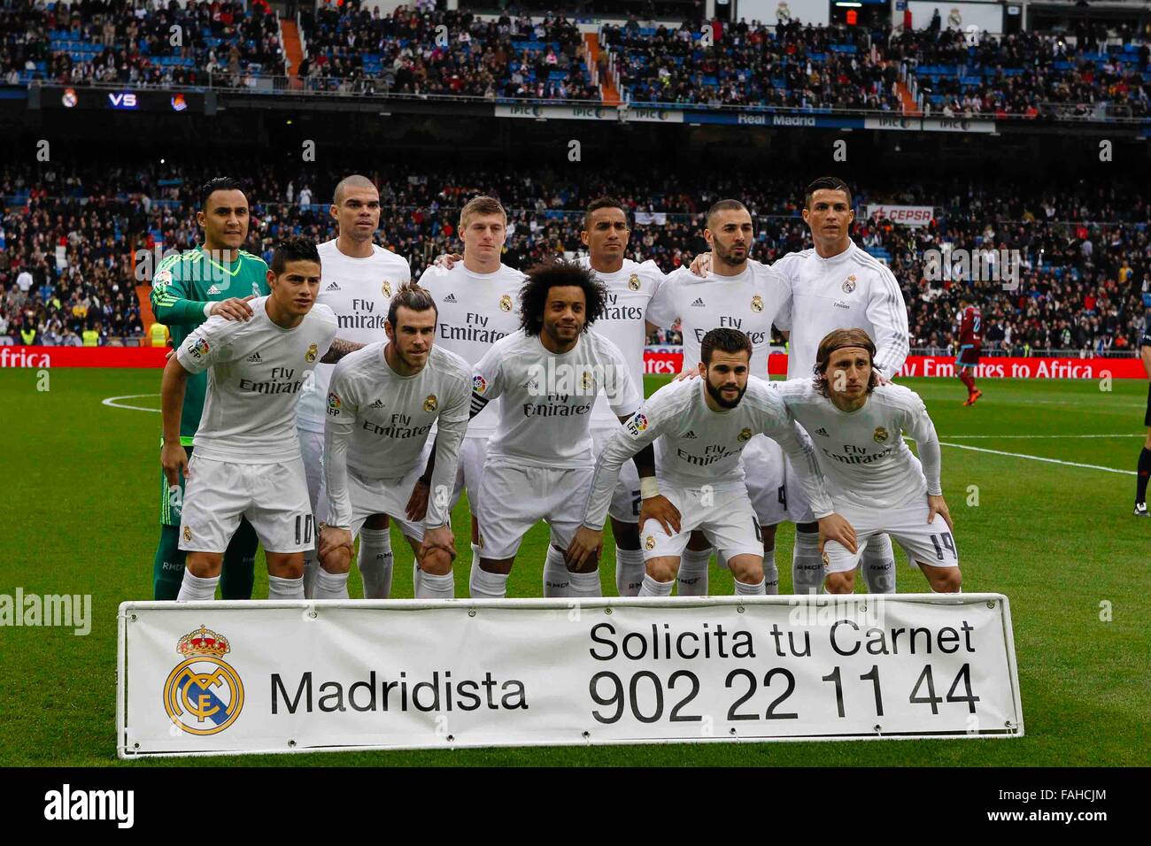 Madrid, Espagne. Dec 30, 2015. Groupe de l'équipe de Line-up durant la match de la Liga entre le Real Madrid et Real Sociedad au Santiago Bernabeu à Madrid, Espagne, le 30 décembre 2015. Le Real Madrid a manqué gagnants 3-1. Credit : Action Plus Sport/Alamy Live News Banque D'Images