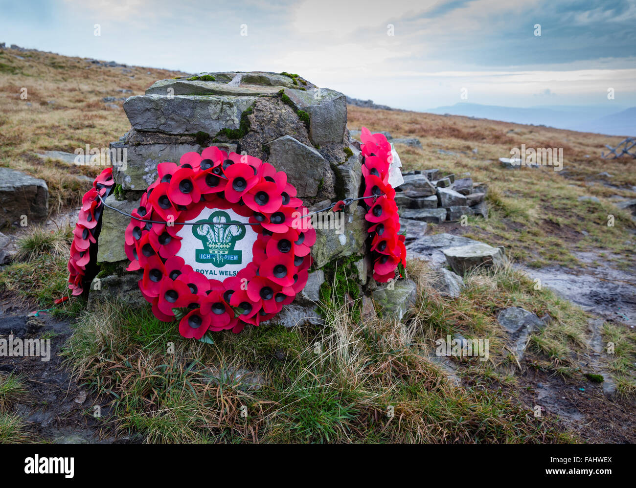 Monument à la DEUXIÈME GUERRE MONDIALE du Canada Accident de bombardier Wellington MF509 à Carreg Coch dans les Brecon Beacons South Wales UK Banque D'Images