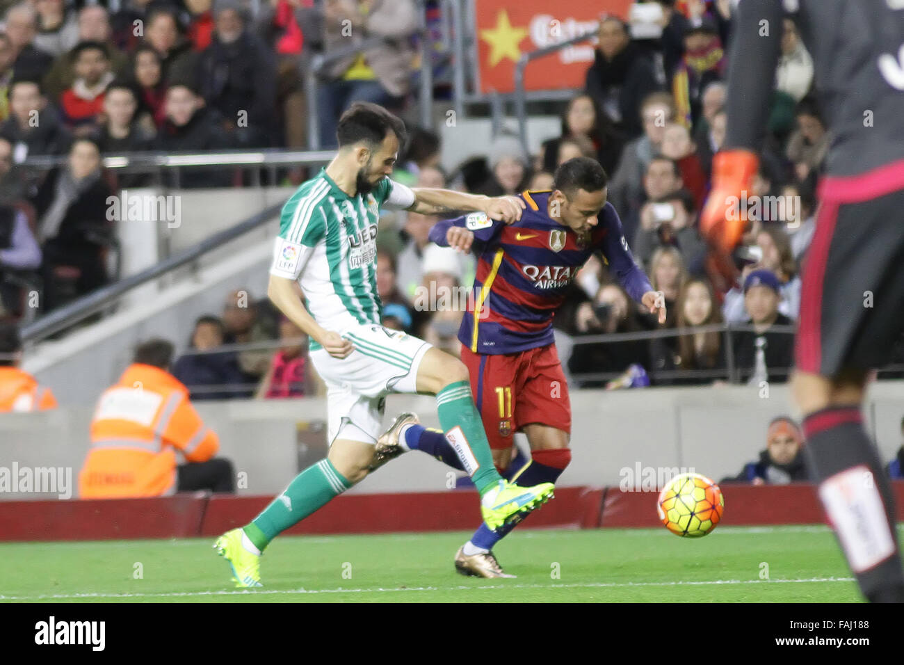 Camp Nou, Barcelona, Espagne. Dec 30, 2015. La Liga. Barcelone et Real Betis. Neymar en action pendant le match : Action Crédit Plus Sport/Alamy Live News Banque D'Images