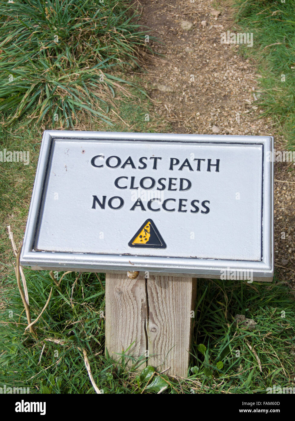 Panneau d'avertissement de fermeture du chemin de la côte, Péninsule du Lézard, Cornwall, England, UK Banque D'Images