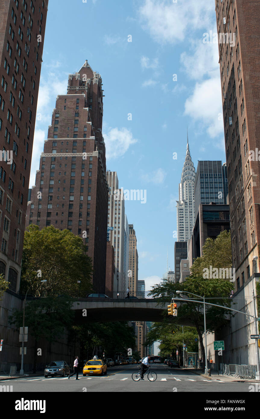 Chrysler Building et bâtiment tudor City à l'Organisation des Nations Unies à Manhattan, New York, NY, USA Banque D'Images
