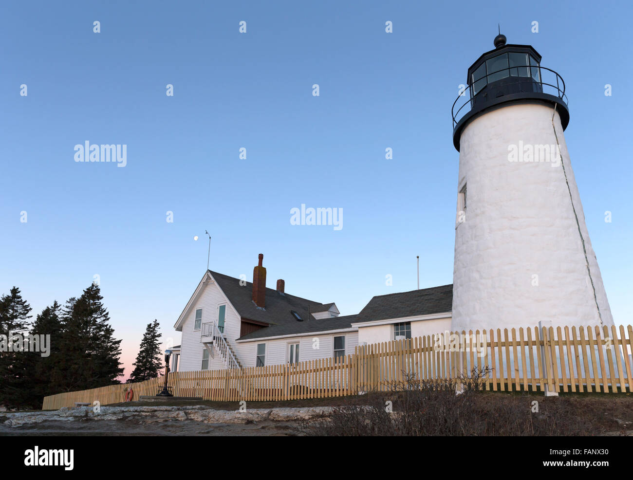 L'aube à Pemaquid Point Light à Bristol, Maine, USA. Banque D'Images