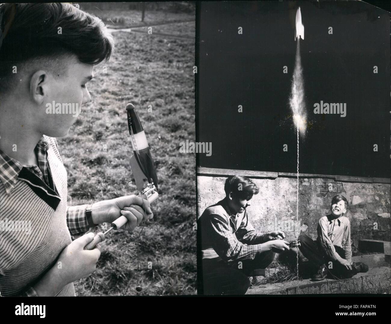 1962 - Jouet unique ''V-X'' à la Fusée Toy Fair Nuremberg : ce jouet unique Rocket est l'un des étoiles articles au salon du jouet de Nuremberg. Il est fabriqué en bois avec du papier plié les côtes, et est exploité par l'air comprimé et l'eau qui fonctionne comme un moteur lorsqu'une pompe à air est utilisé pour compresser l'air dans la fusée. Le ''V-X'' comme on dit est parfaitement sûr qu'il n'y a pas d'explosion lors de l'ensemble de et il a été développé par un étudiant de chimie de Mayence. Photo montre deux vues de la nouvelle ''V-X'' Toy Rocket, la pompe gauche introduit l'air dans la fusée. Il est libéré par la Banque D'Images
