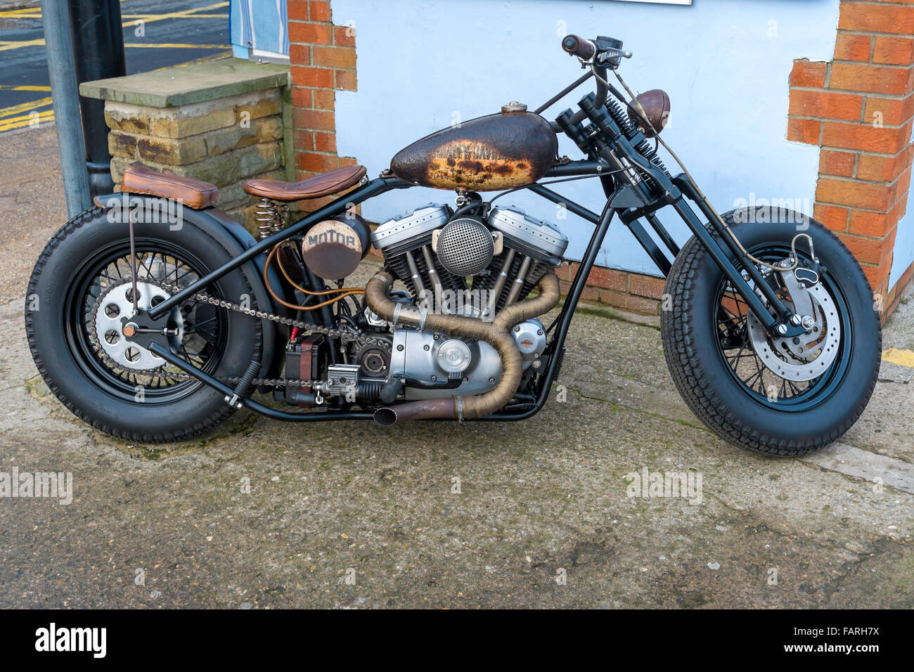 Harley davidson custom Banque de photographies et d’images à haute ...