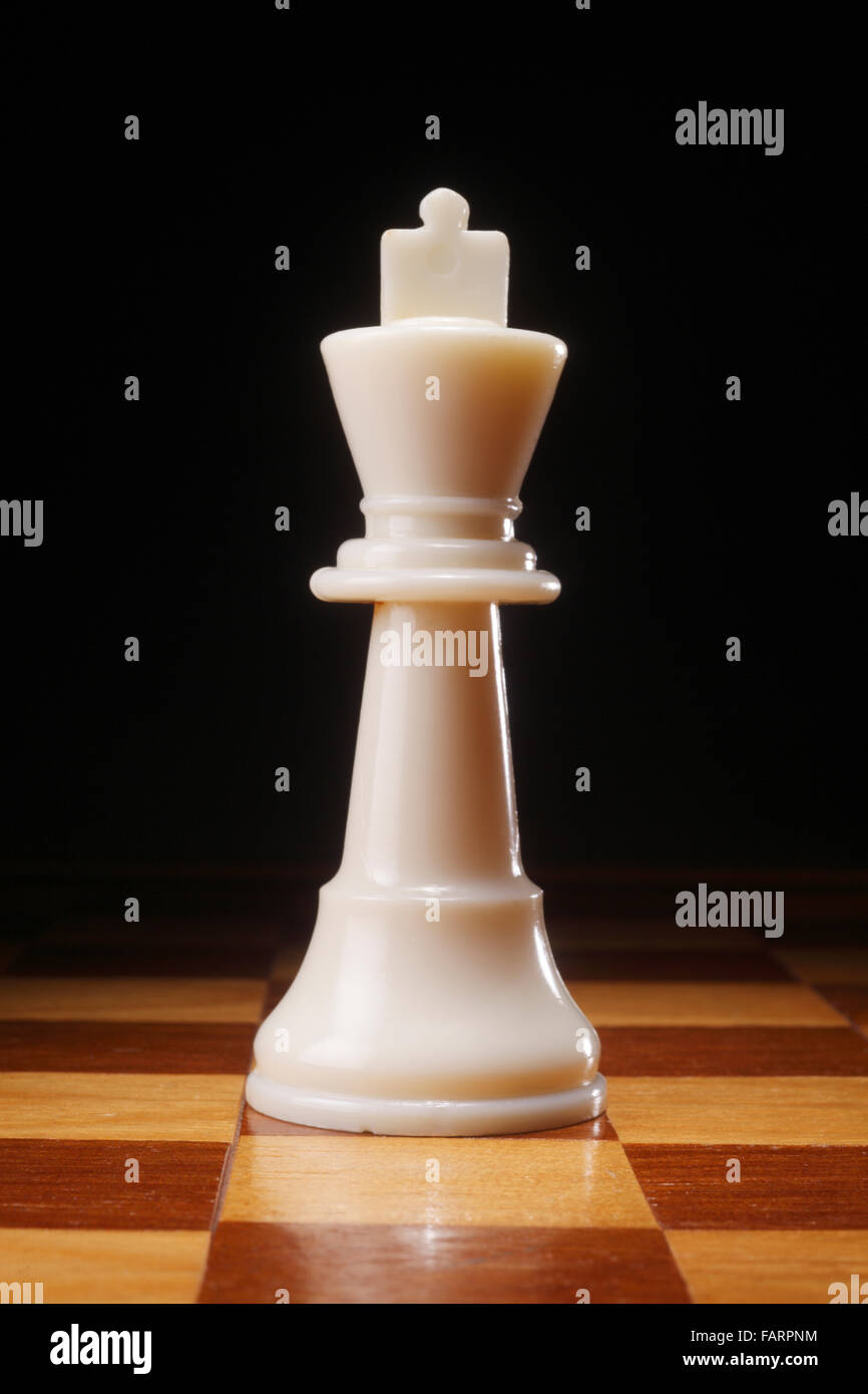 Pièce d'échecs isolé sur fond blanc Banque D'Images