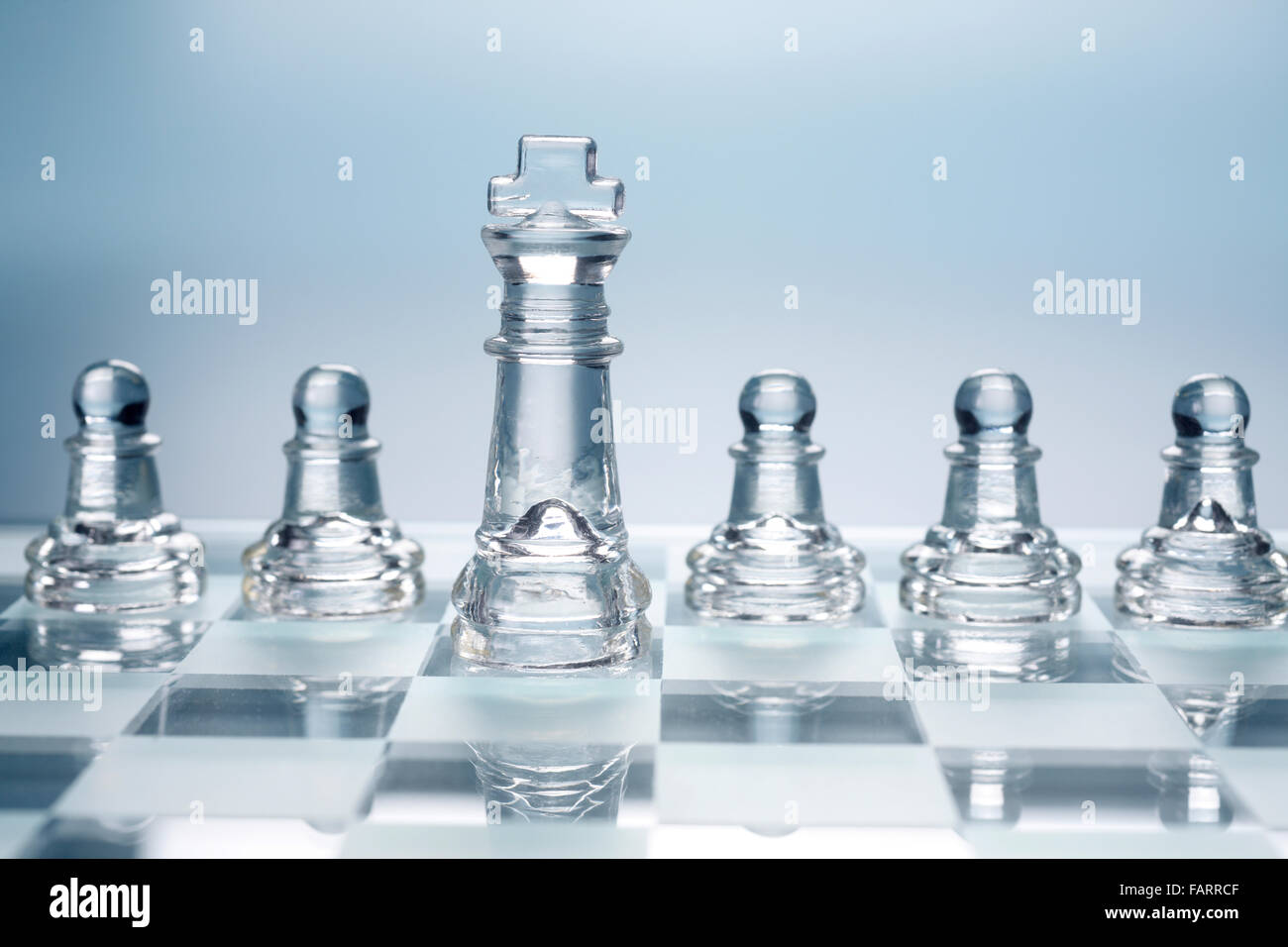 Stock images d'échecs en verre transparent Banque D'Images