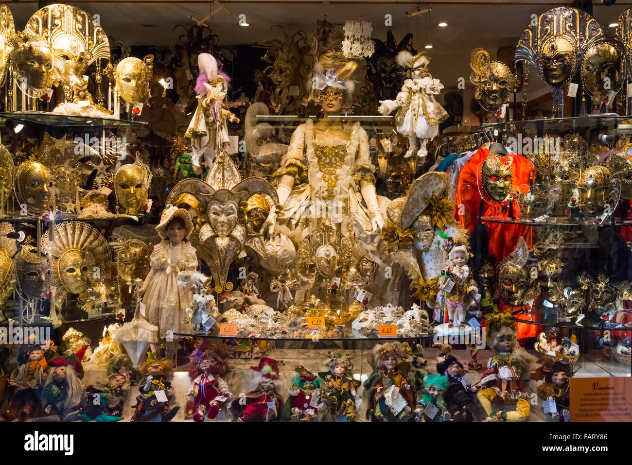 Une boutique de masques de Venise à Venise Italie Photo Stock - Alamy