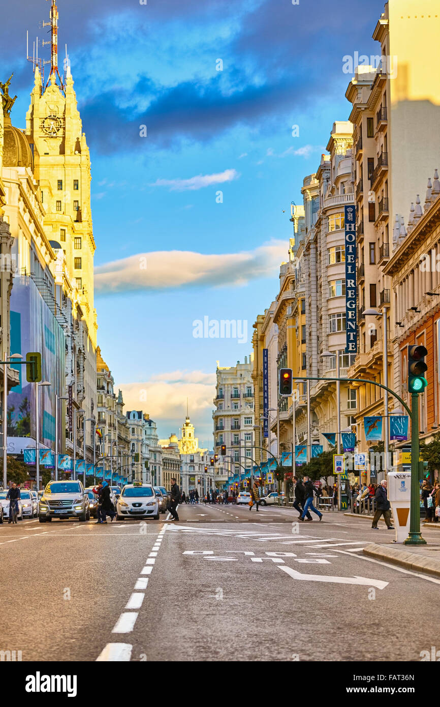 La rue Gran Via. Madrid. Espagne Banque D'Images