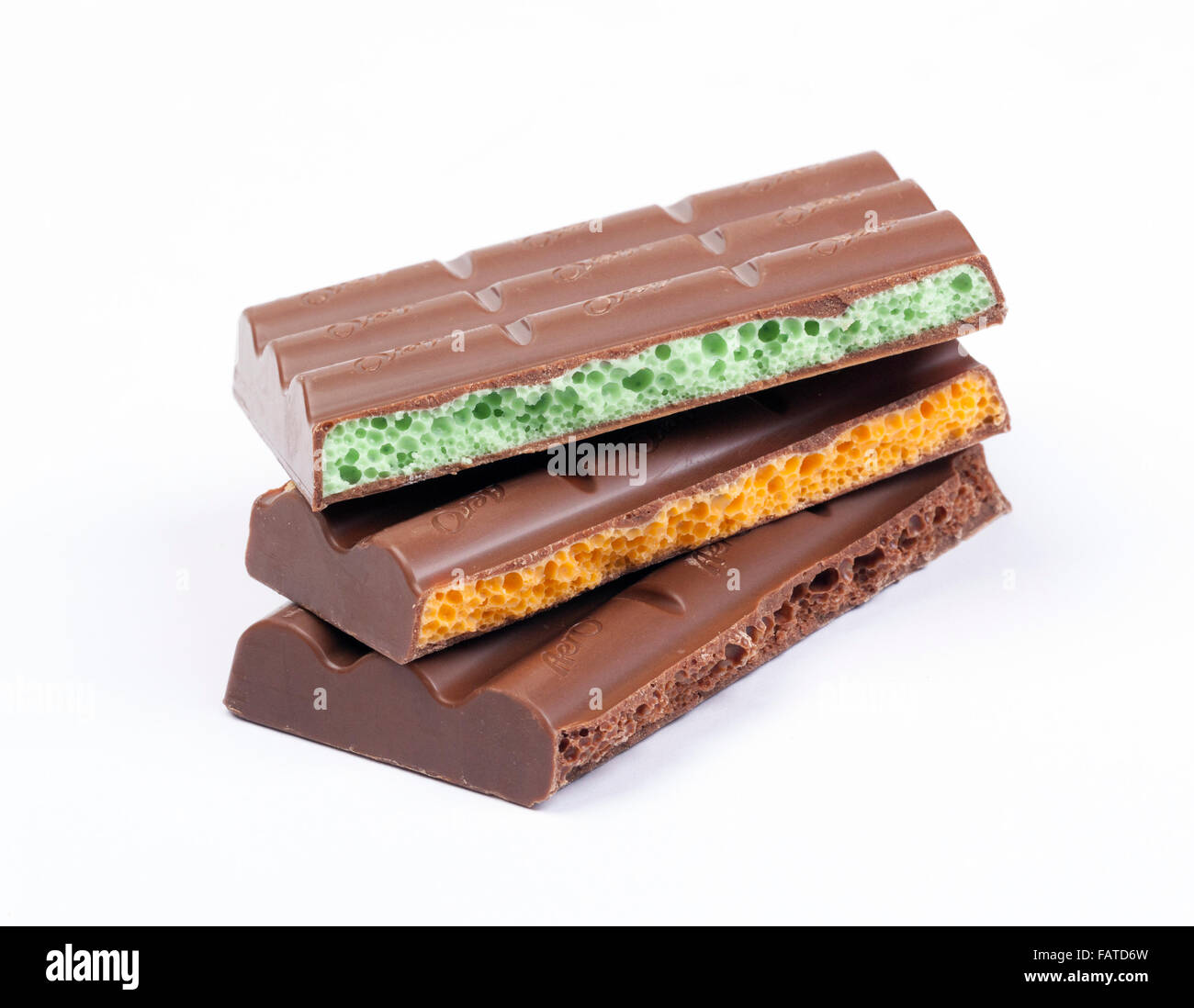 Les barres de chocolat Nestlé Aero Banque D'Images