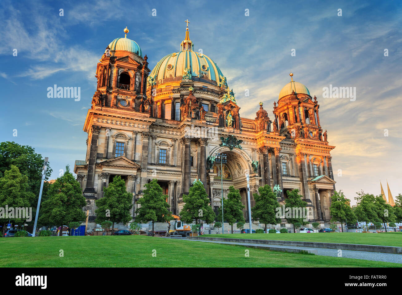 Coucher du soleil à la Cathédrale de Berlin, Allemagne Banque D'Images