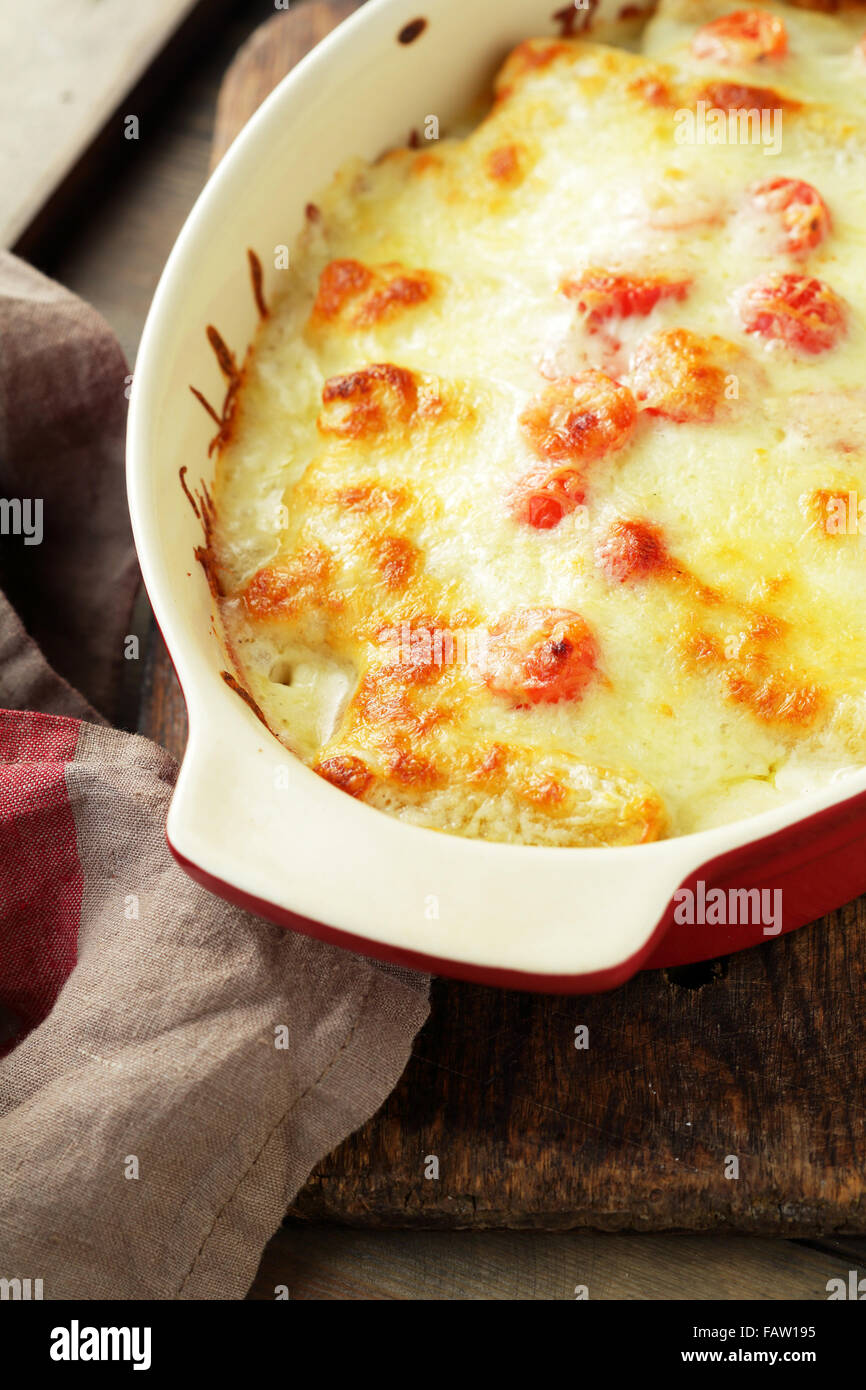 La lasagne dans le plat de cuisson close-up Banque D'Images