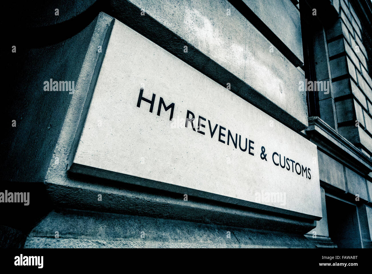 HM Revenue and Customs, signe sur des capacités dans Whitehall, Londres, Royaume-Uni. Banque D'Images