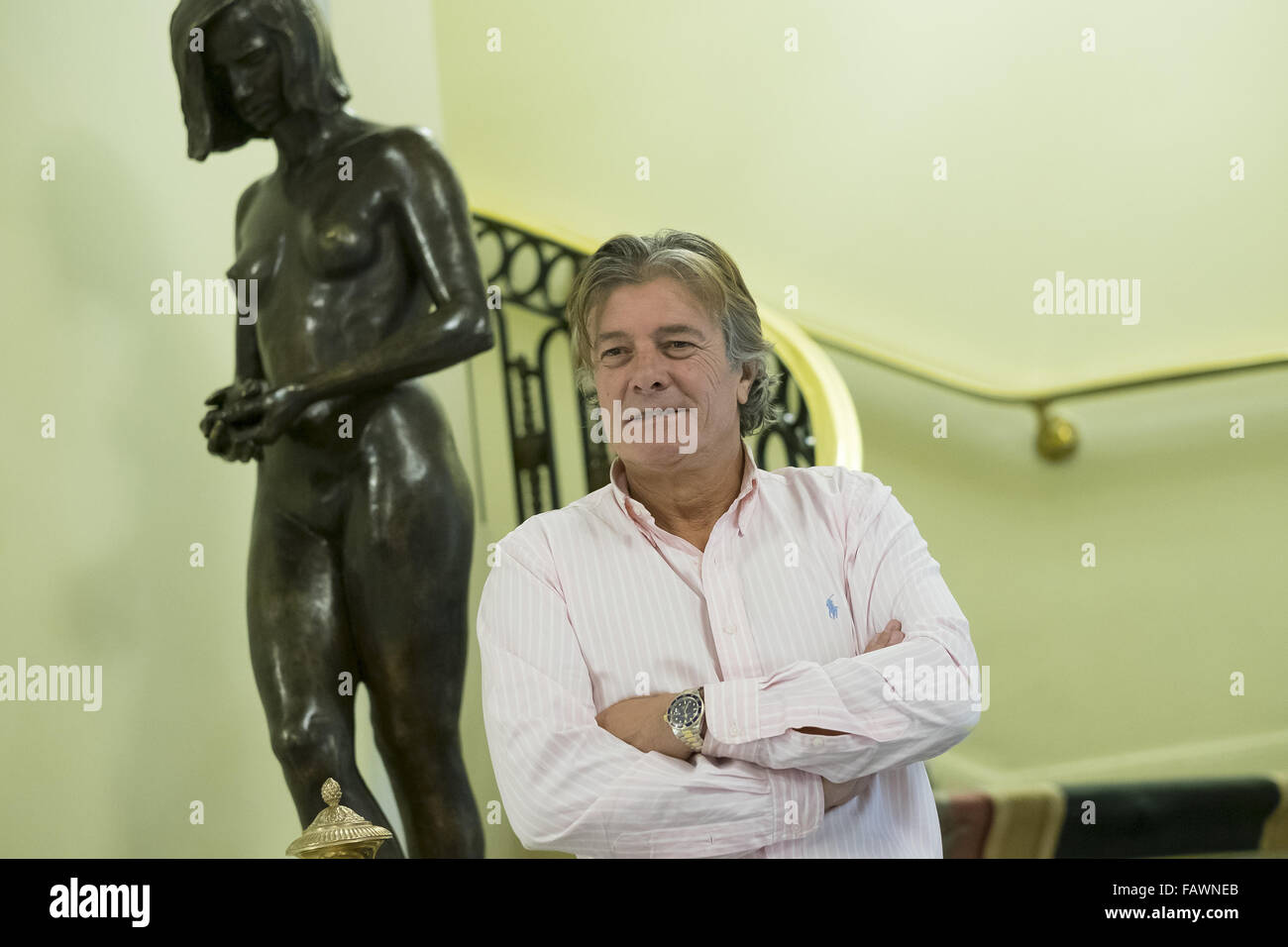 Singer Francisco assiste à un photocall pour "notre musique", un hommage à la grande voix et les thèmes lyriques à Madrid comprend : Francisco Où : Madrid, Espagne Quand : 25 Nov 2015 Banque D'Images