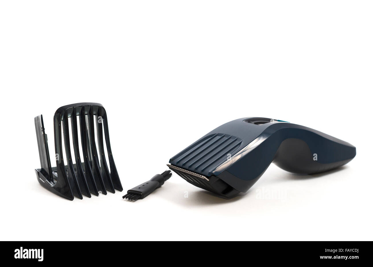 Machine sans fil pour une coupe sur un fond blanc Banque D'Images