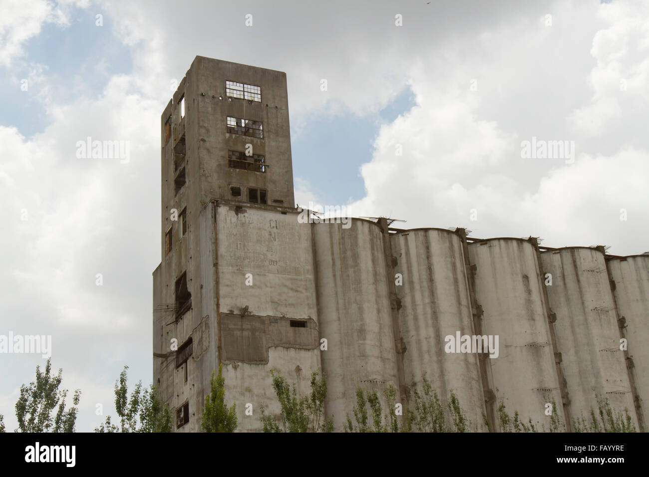 Des capacités en décomposition dans la région de Puerto Madero de Buenos Aires, Argentine. Banque D'Images