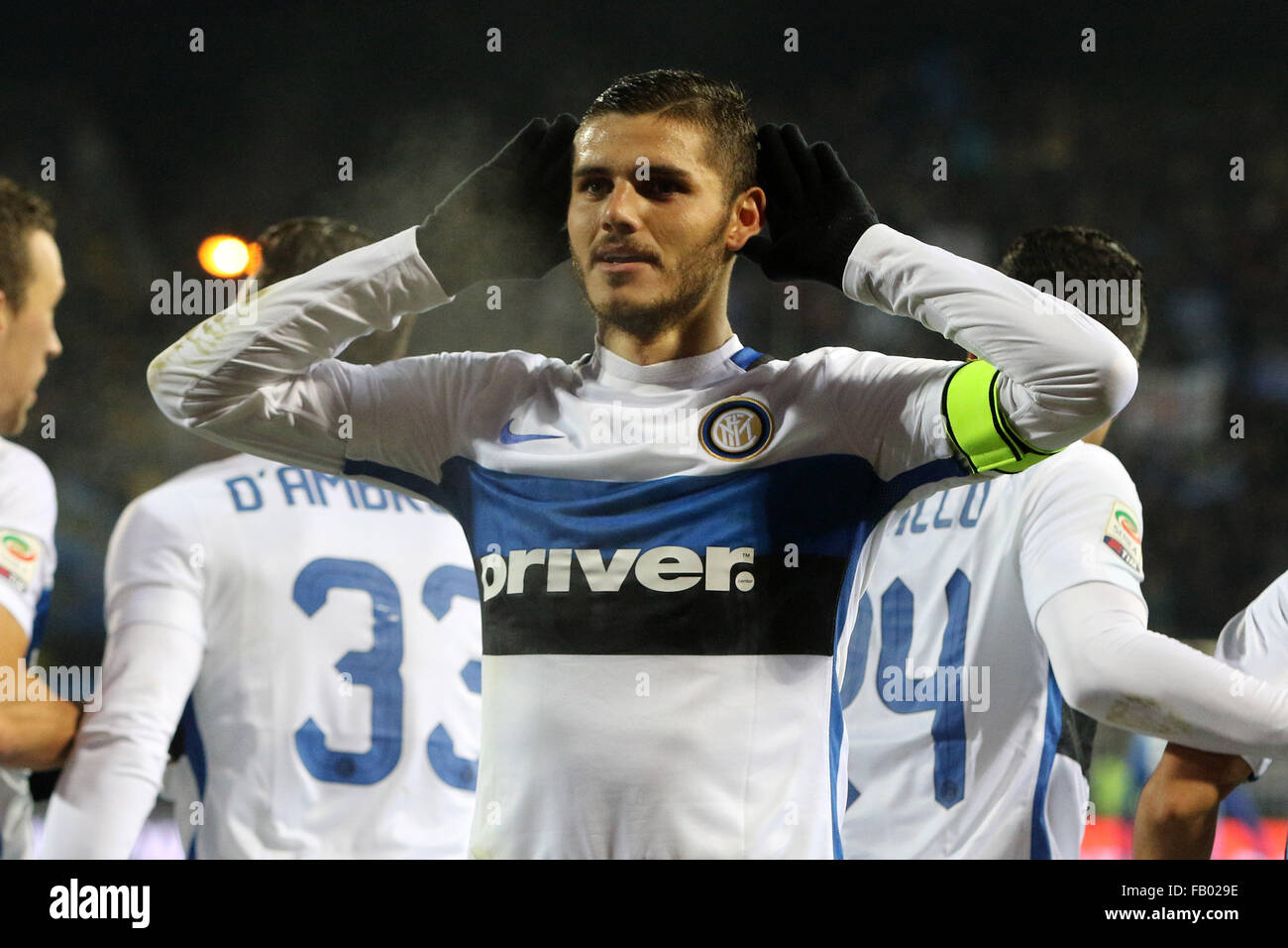 Mauro Icardi de la célèbre après avoir marqué de but 0-1 Empoli 06-01-2016 Stadio Carlo Castellani' 'Calcio football 2015-2016 Serie A TIM Empoli-Inter Pagliaricci Insidefoto / Foto Luca Banque D'Images