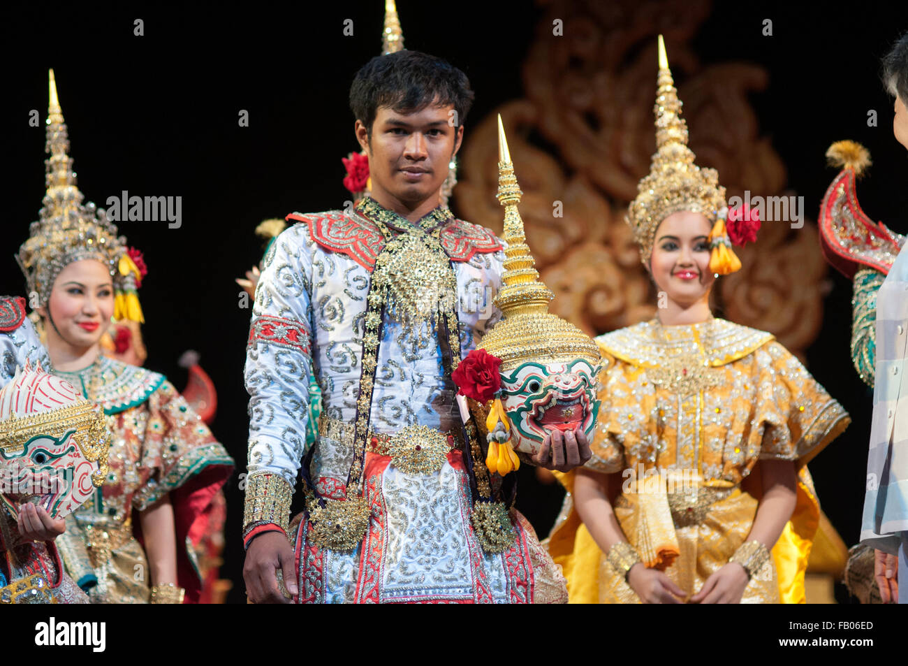 Spectacle de danse classique thaïlandais à Salachalermkrung Theatre à Bangkok, Thaïlande. Khon-Thai danse masquée classique à la Sala Banque D'Images