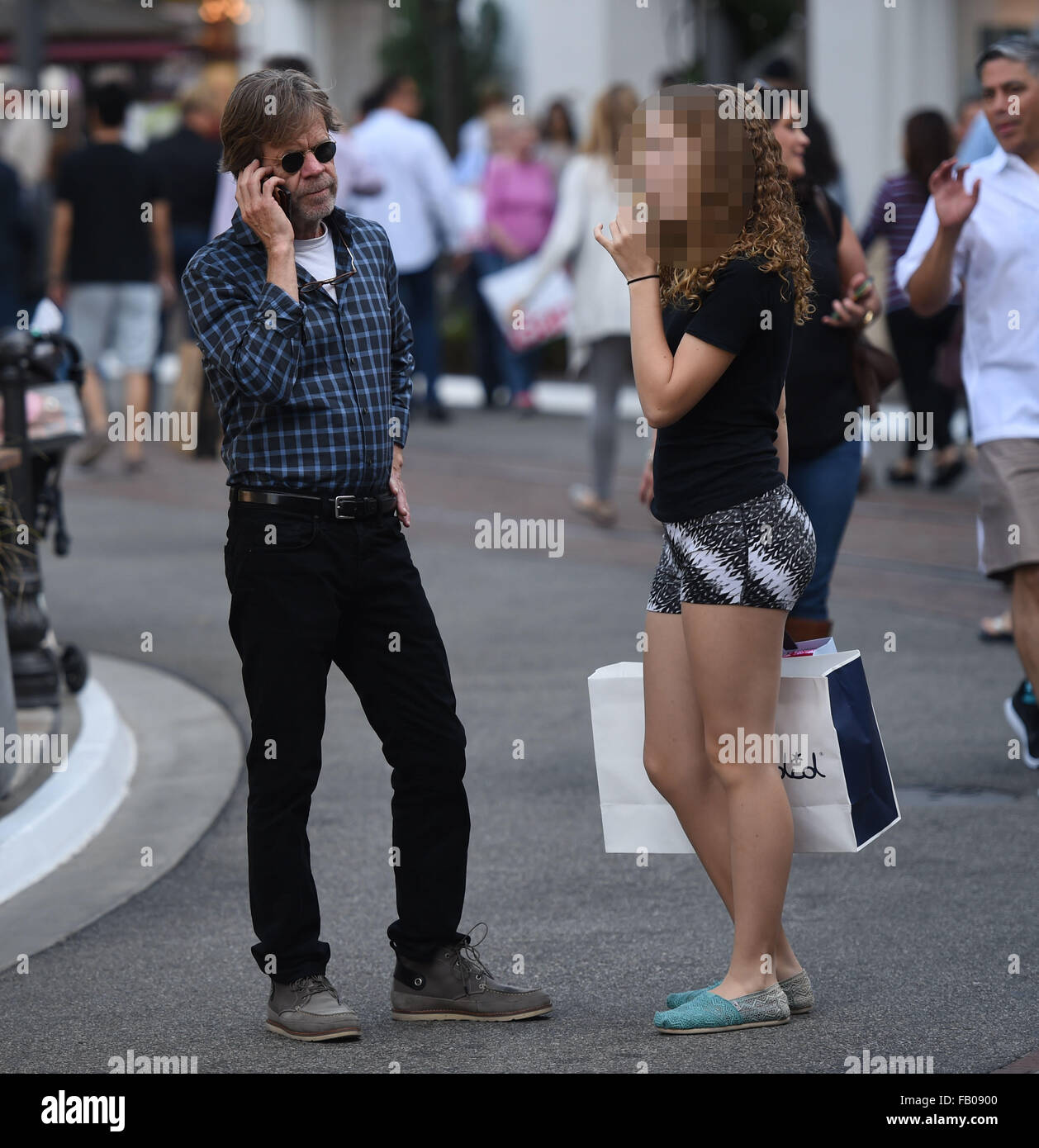 William H. Macy et sa fille faire du shopping au Grove avec : William H. Macy, Sofia Grace Macy Où : Los Angeles, California, United States Quand : 06 déc 2015 Banque D'Images