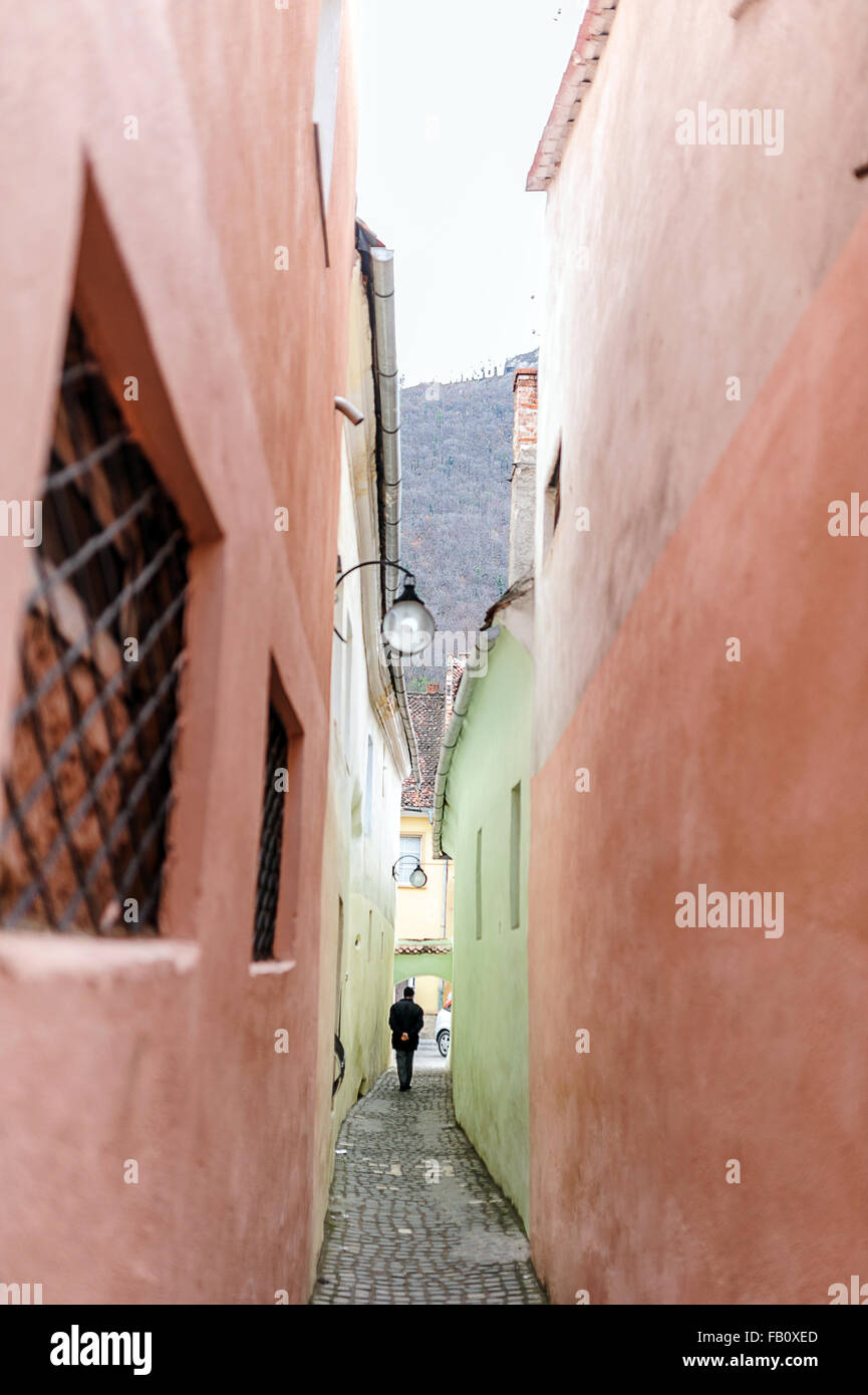 Détail de l'architecture avec une corde ou de la rue la plus étroite, la rue Sforii street dans la ville de Brasov et l'une des rues les plus étroites dans l'E Banque D'Images