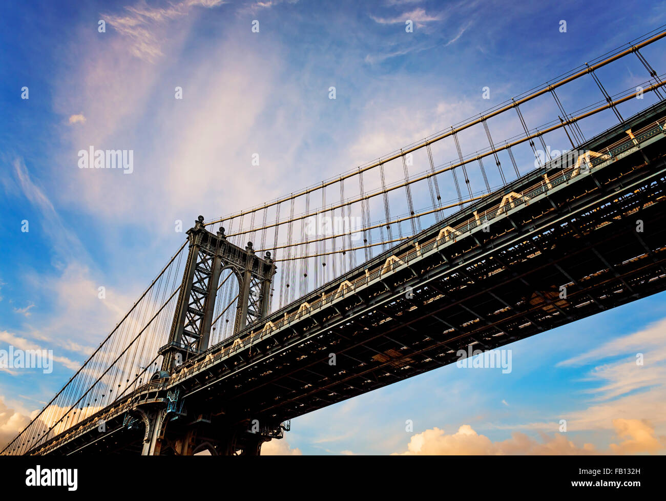 Hudson River, pont de Brooklyn against sky Banque D'Images