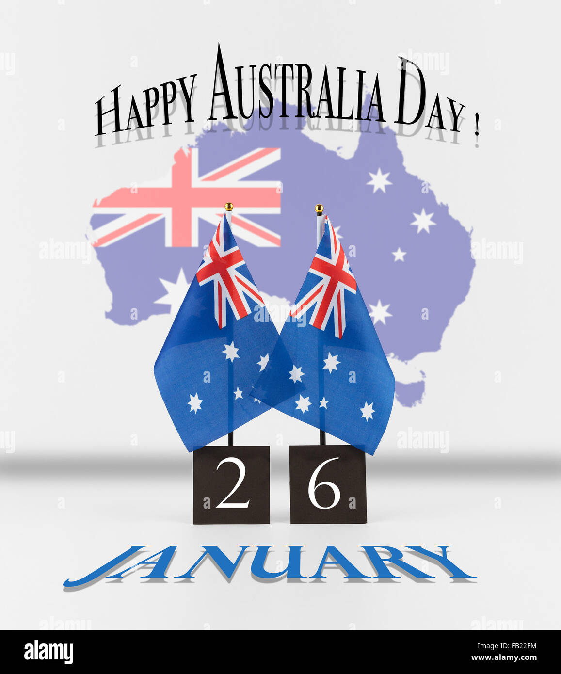 Divers messages d'Australie. Deux drapeaux de table de l'Australie avec la date et la carte de l'Australie. Symboles nationaux australien isolé sur whit Banque D'Images