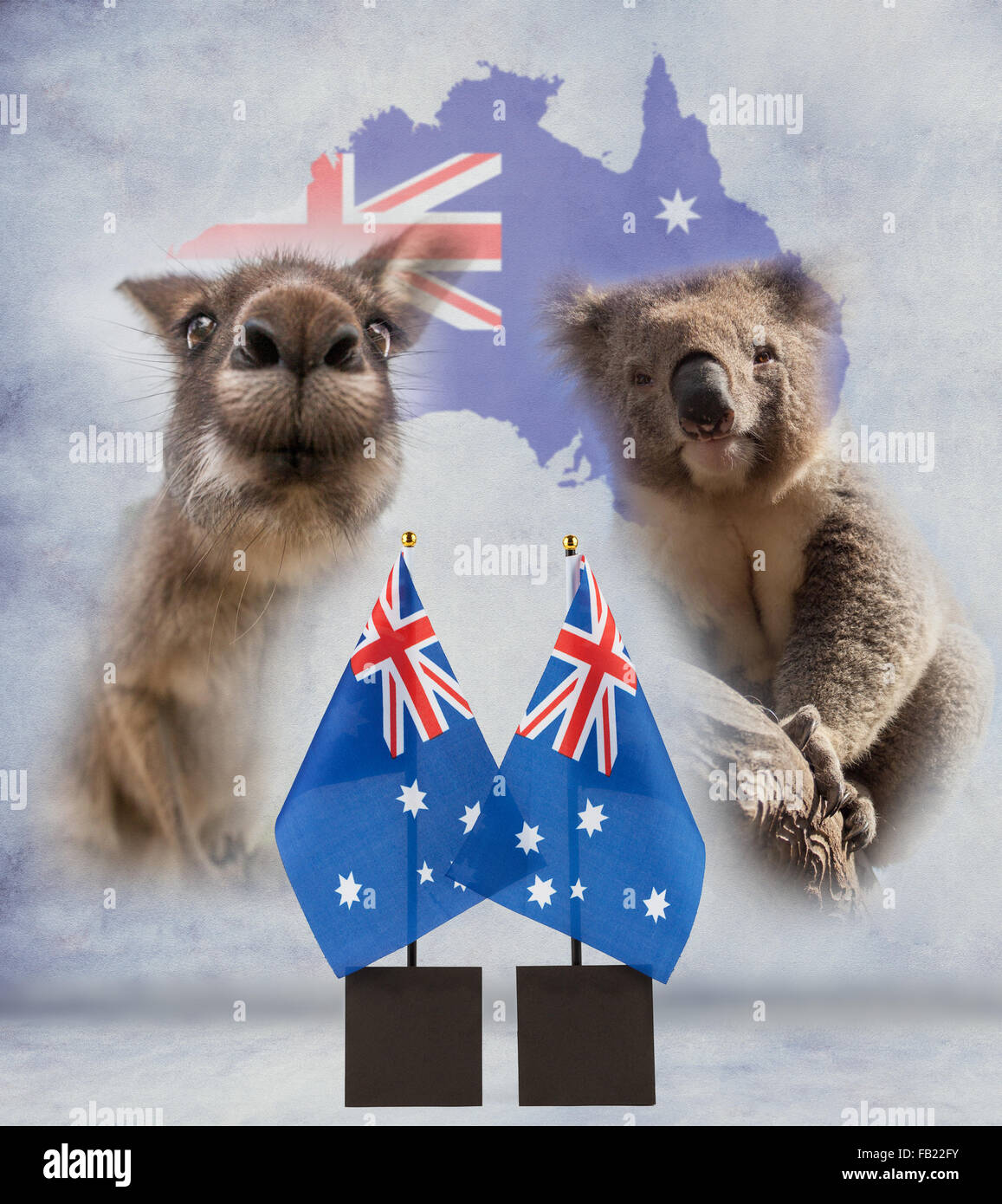 Deux Australian Bureau drapeaux, koala et kangourou avec carte de l'Australie dans l'arrière-plan. Les symboles nationaux de l'Australie sur la peint Banque D'Images