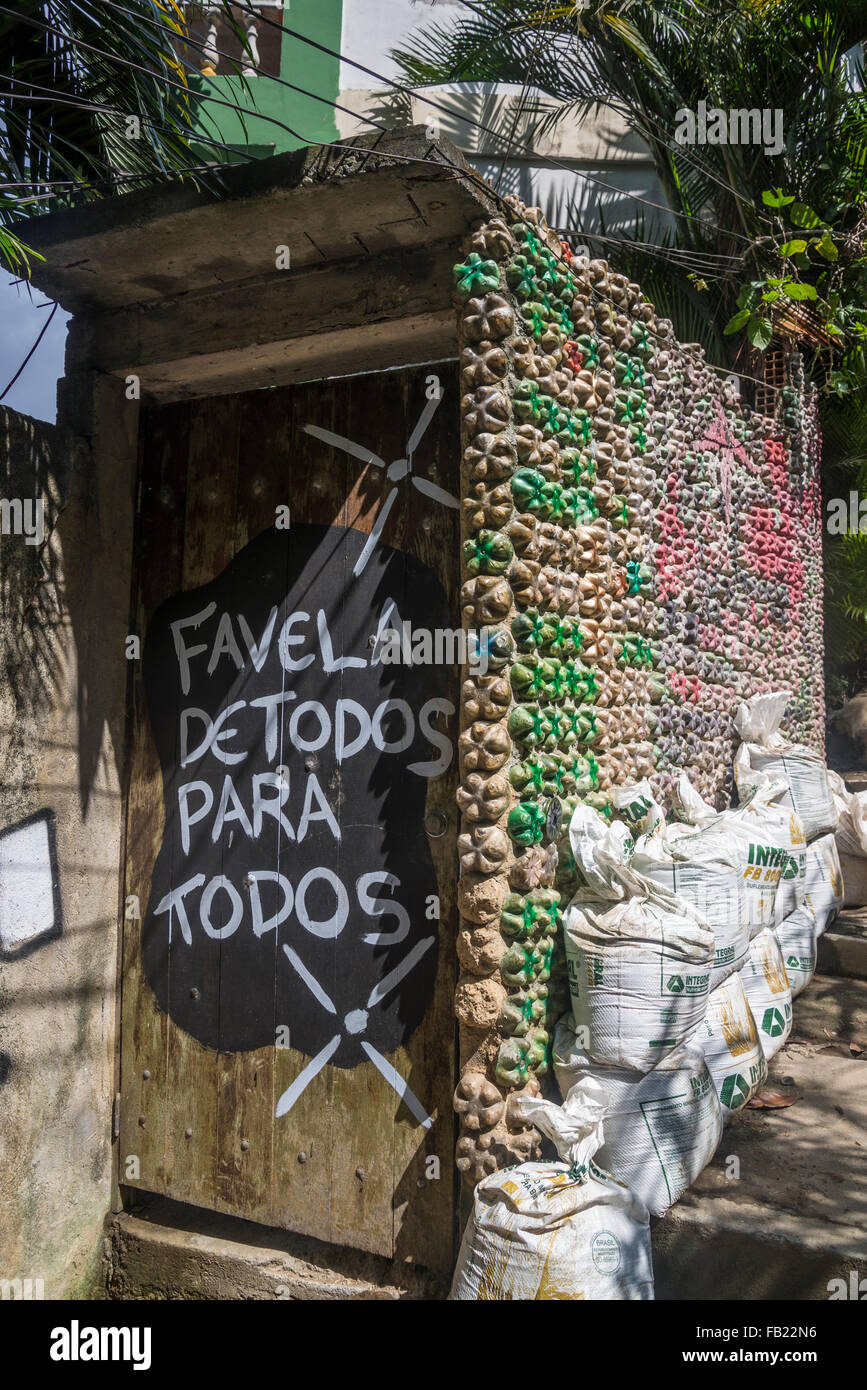 Rio de janeiro recycling Banque de photographies et d'images à haute  résolution - Alamy