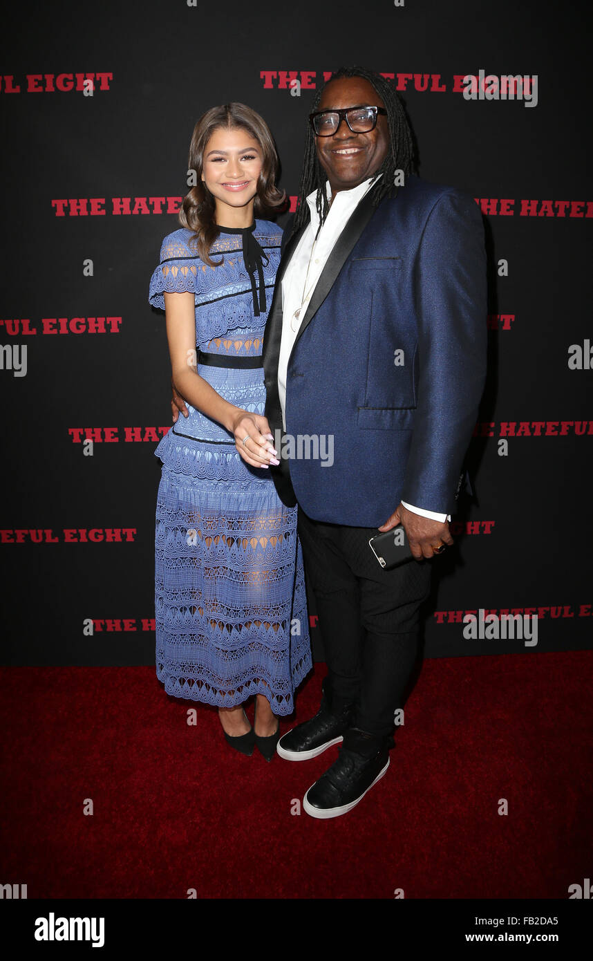 Première mondiale de la Weinstein Company's 'Les huit haineux' - Arrivées comprend : Zendaya Coleman, Kazembe Ajamu Coleman Où : Los Angeles, California, United States Quand : 07 déc 2015 Banque D'Images