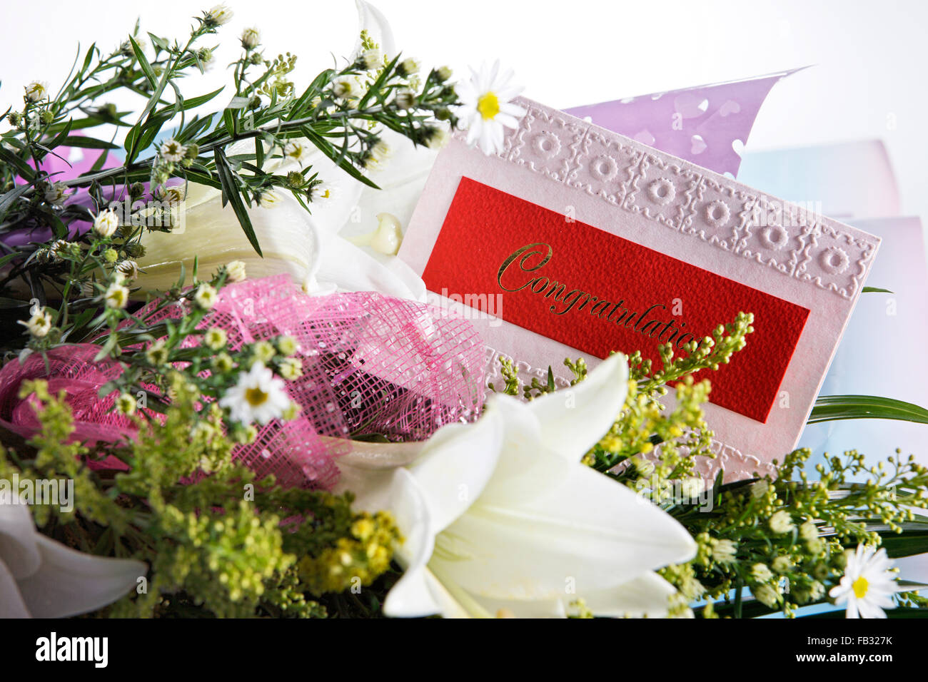 Carte de félicitations sur fleur bouquet Photo Stock - Alamy