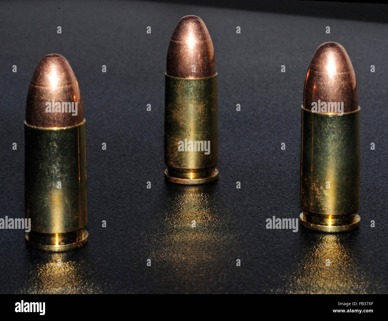 Trois balles de 9 mm Banque D'Images