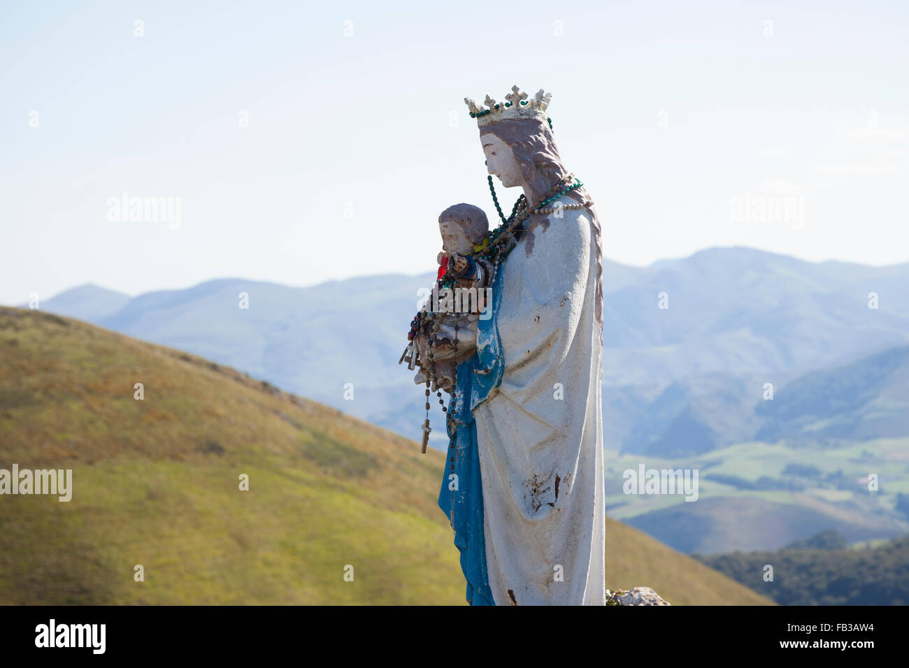 La vierge d'Orisson à Uhart-Cize - Pyrénées-Atlantiques, Aquitaine, France. Banque D'Images