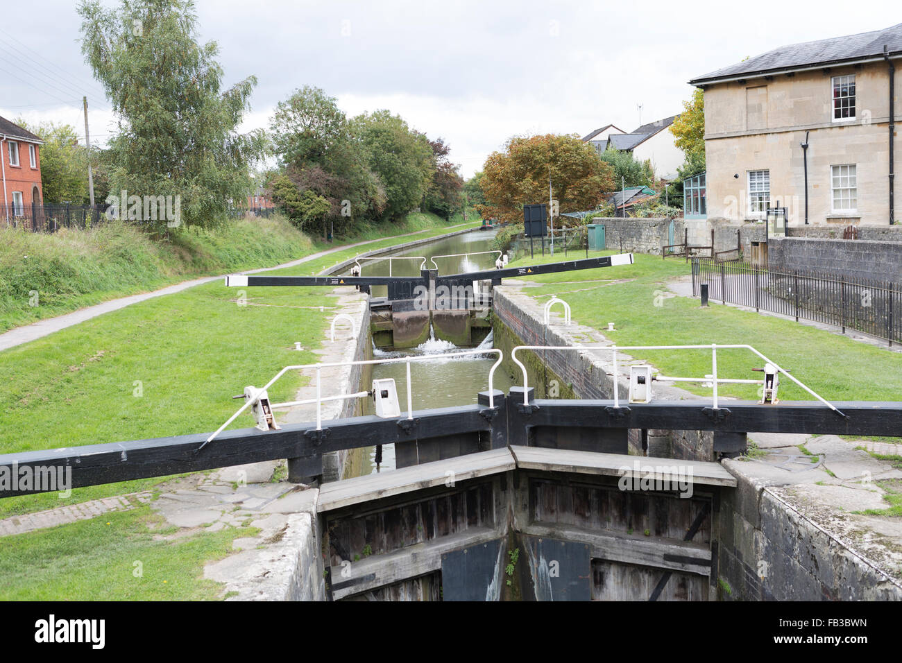 UK, Wiltshire, le Kennet & Avon Canal, Caen Hill Locks. Banque D'Images
