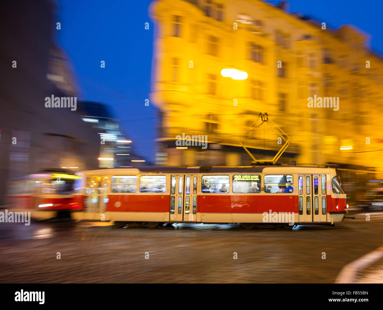 Ancien Tramway de flou de mouvement, l'Europe, la ville de Prague Banque D'Images