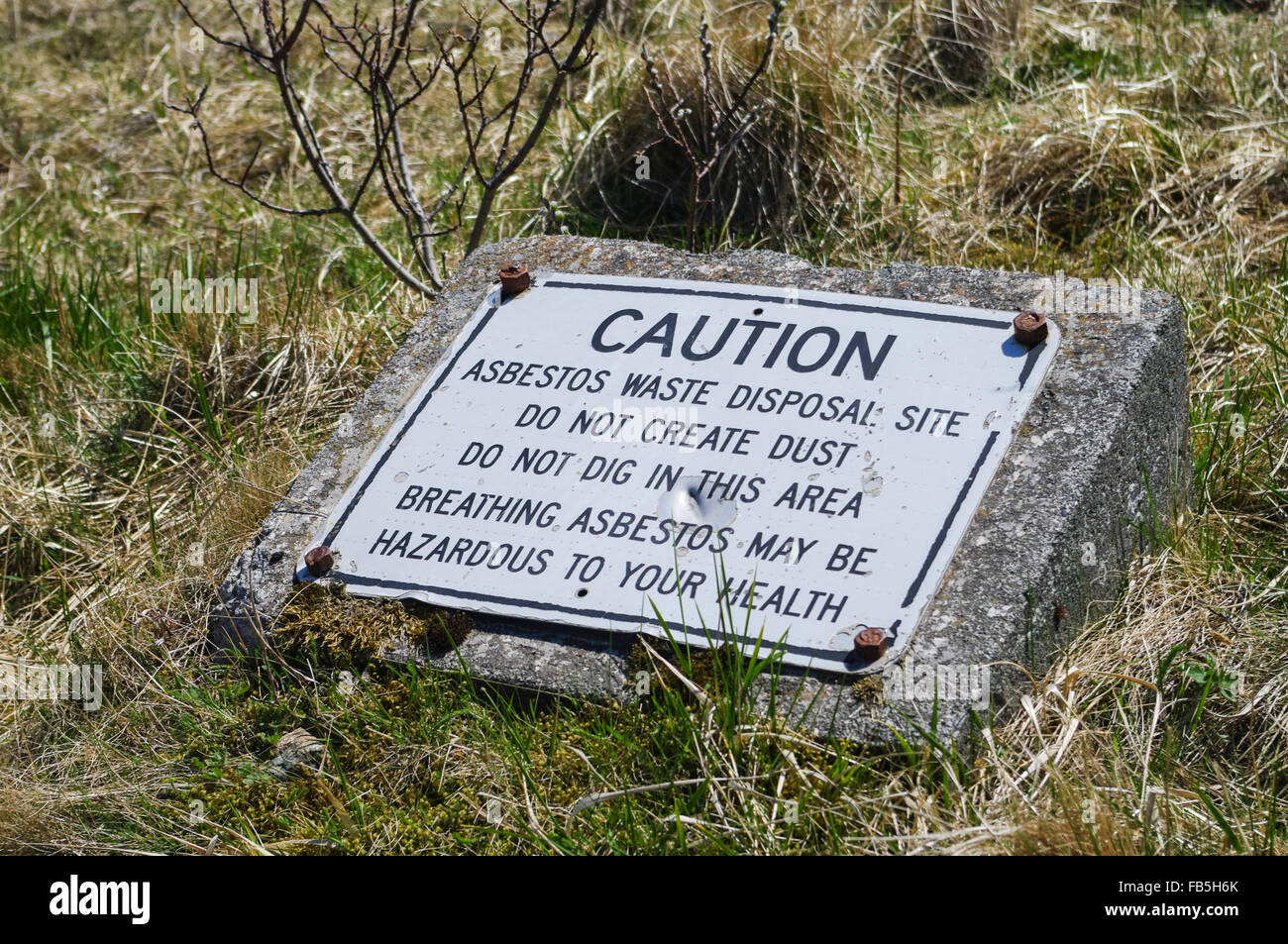 élimination des déchets dangereux Banque de photographies et d’images à ...