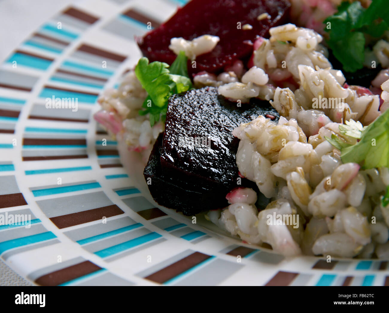 Salade de betteraves Farro.La Cuisine Italienne Banque D'Images