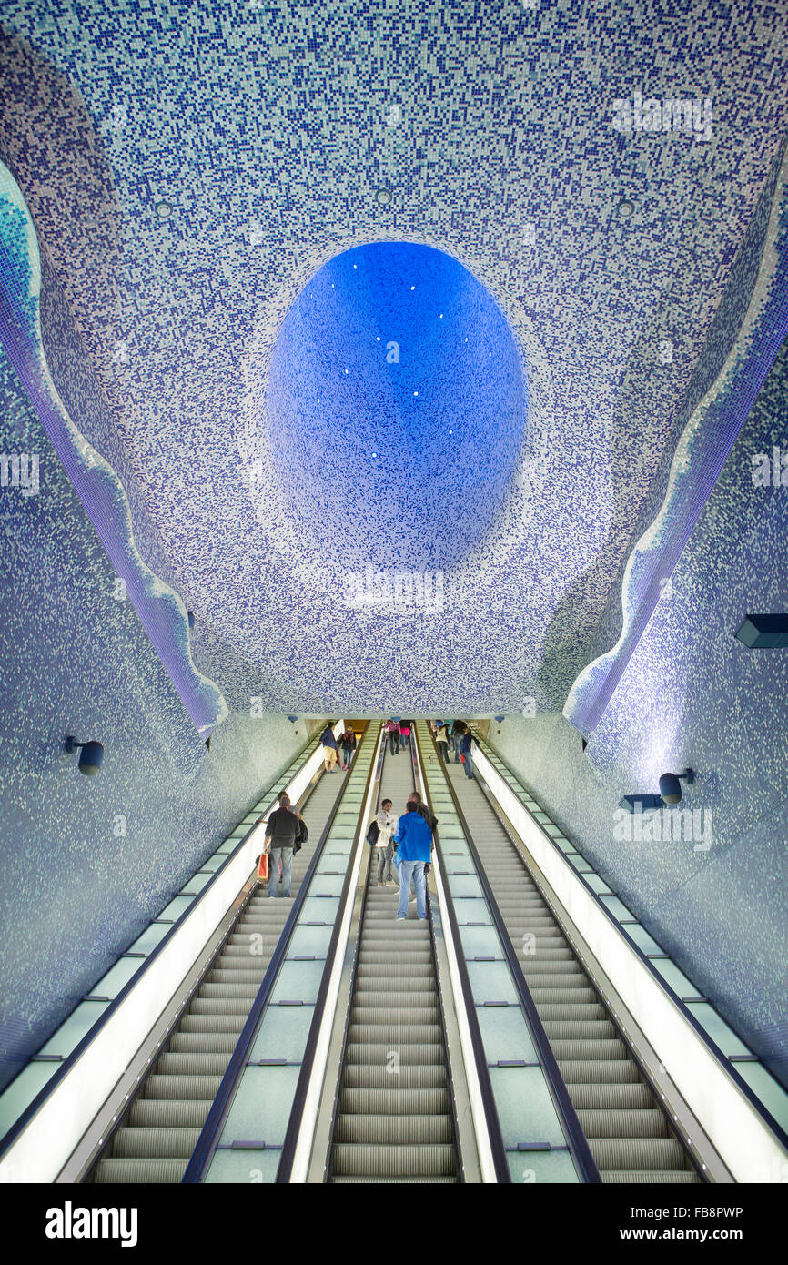 La station de métro Toledo, Naples, Italie Banque D'Images