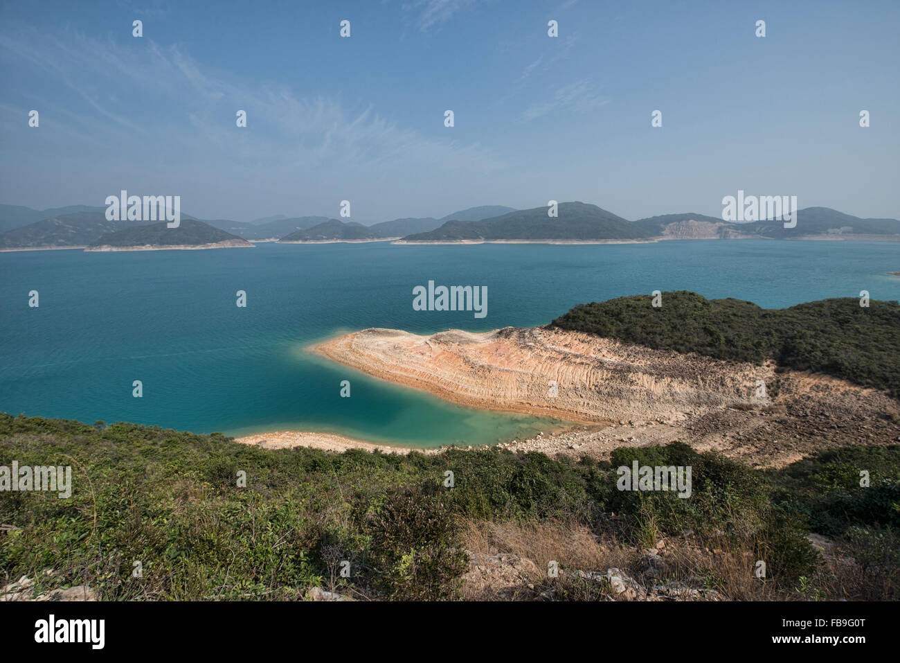 La vue depuis le sentier de Geo, île haute réservoir, Sai Kung, Hong Kong Banque D'Images