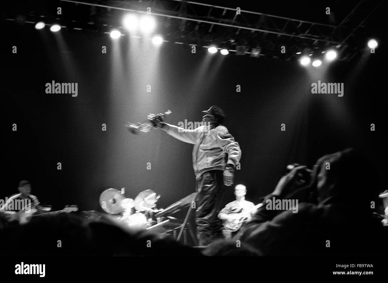 Miles Davis sur scène. - 01/11/1985 - France / Ile-de-France (région) / Paris - Miles Davis sur scène. - Miles Davis - thJazz ; 5Festival à Paris ; - novembre 1985 ; - Crédit : ; - Philippe Gras / Le Pictorium Banque D'Images