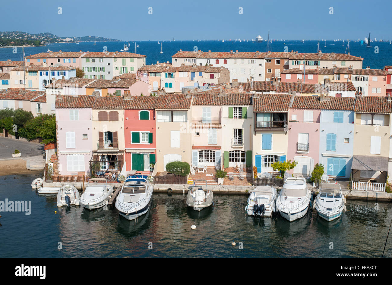 Vue sur le Port Grimaud, Côte d'Azur, France Banque D'Images