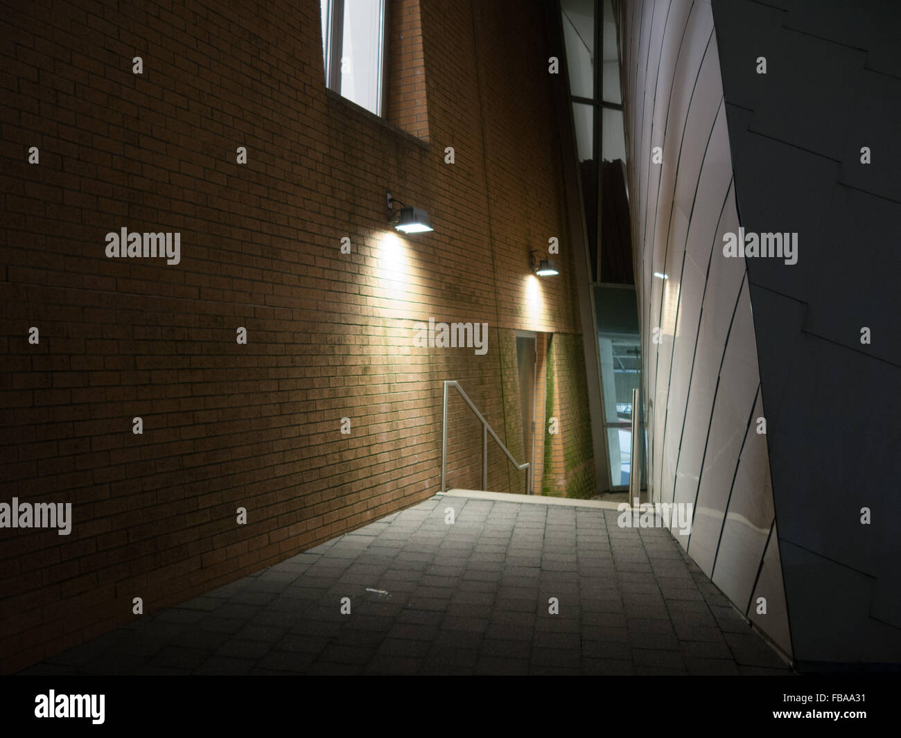 De l'entrée latérale du MIT Stata center, Building 32 Banque D'Images