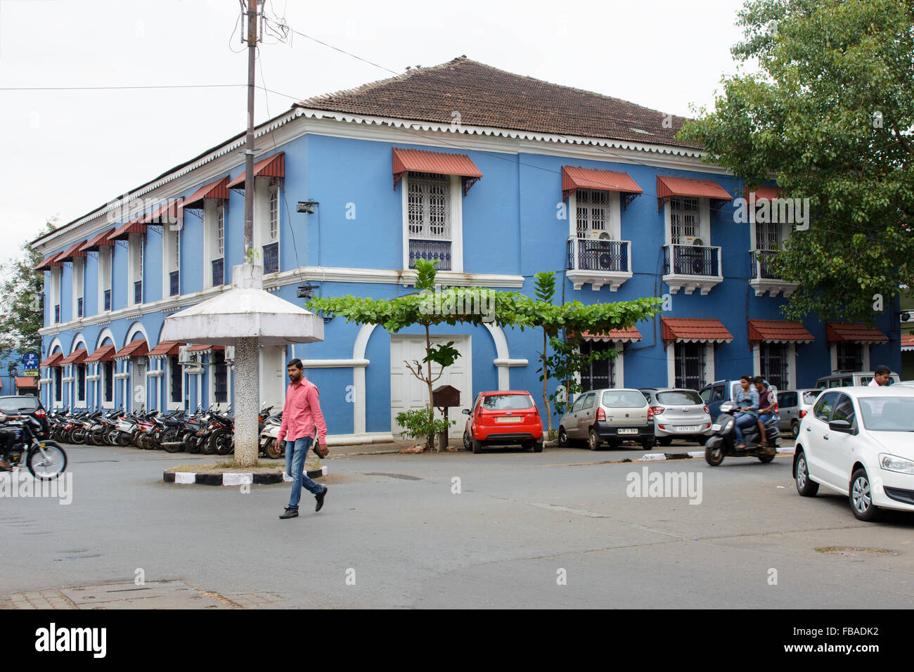 L'architecture coloniale portugaise à Panaji (Panjim), Nord de Goa, Inde Banque D'Images