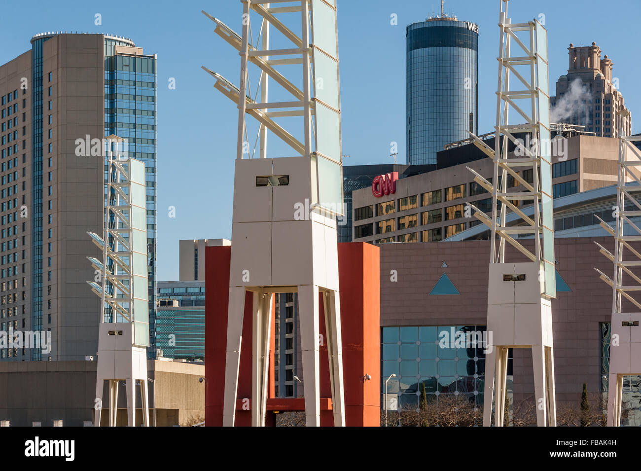 Le centre-ville d'Atlanta en Géorgie de scène Wold Congress Center avec vue sur CNN, State Farm Arena, Peachtree Plaza et Omni Hotel. USA. Banque D'Images