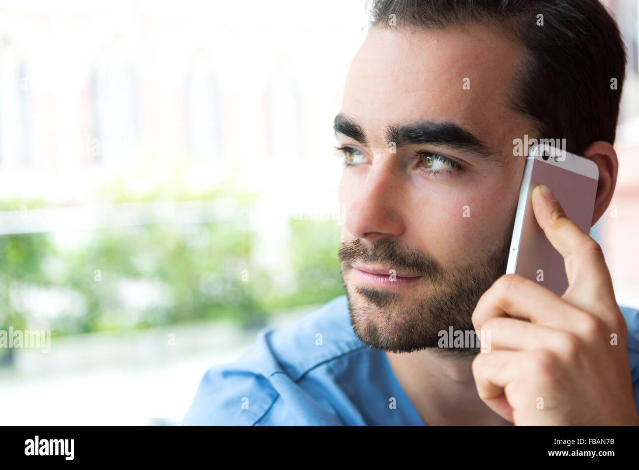 Vue d'une jeune infirmière à l'hôpital attractif Banque D'Images