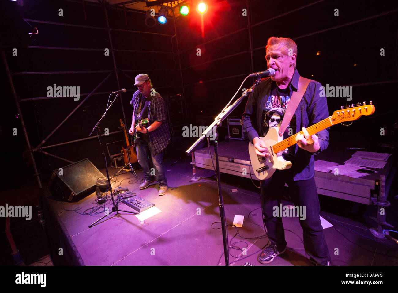 Rockdaddy duo performing live at Altstadtfest 2015, Frankfurt (Oder) Banque D'Images