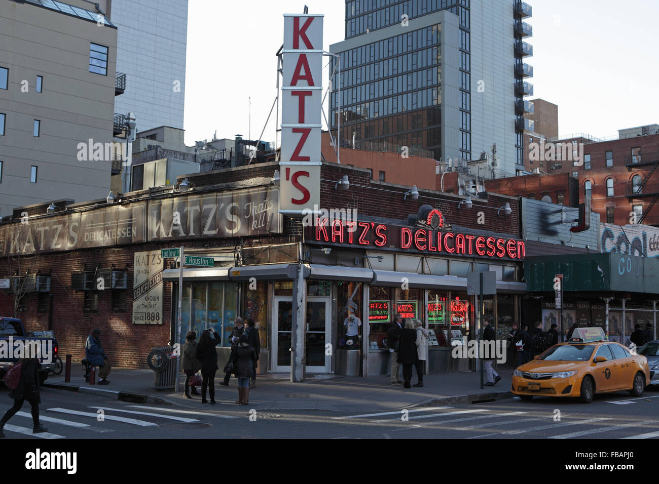 Katz's Delicatessen sur Houston Street dans le Lower East Side de Manhattan Banque D'Images