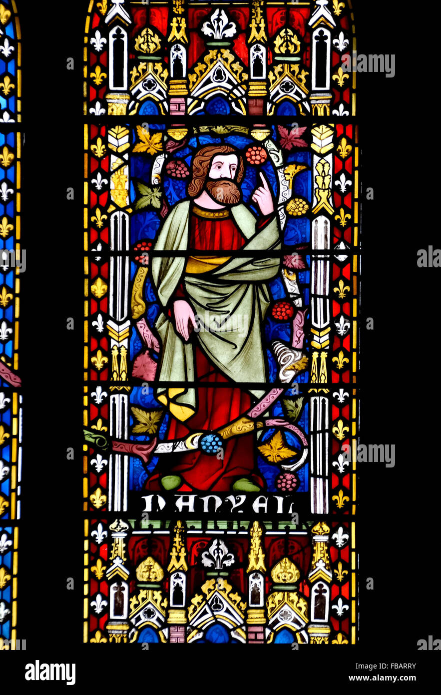 Londres, Angleterre, Royaume-Uni. All Saints Church, Margaret Street. Vitraux : Fenêtre de l'ouest (1877 par Alexander Gibbs) Daniel Banque D'Images